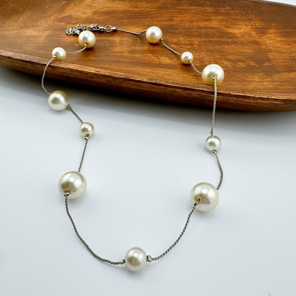 Vintage Roman Company Faux Pearl Necklace Timeless Elegance Minimalist Charm
